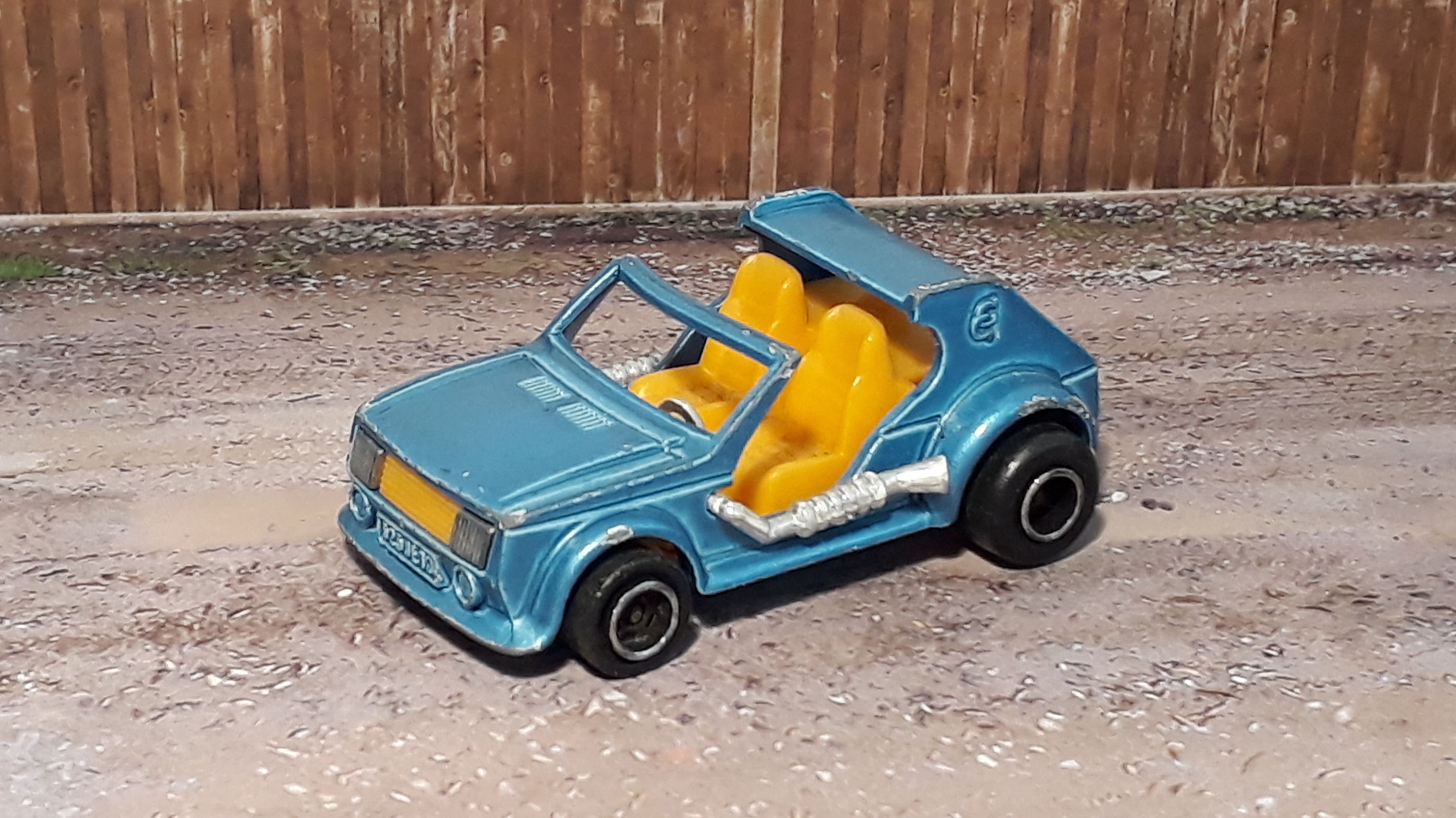 Majorette crazy car discount