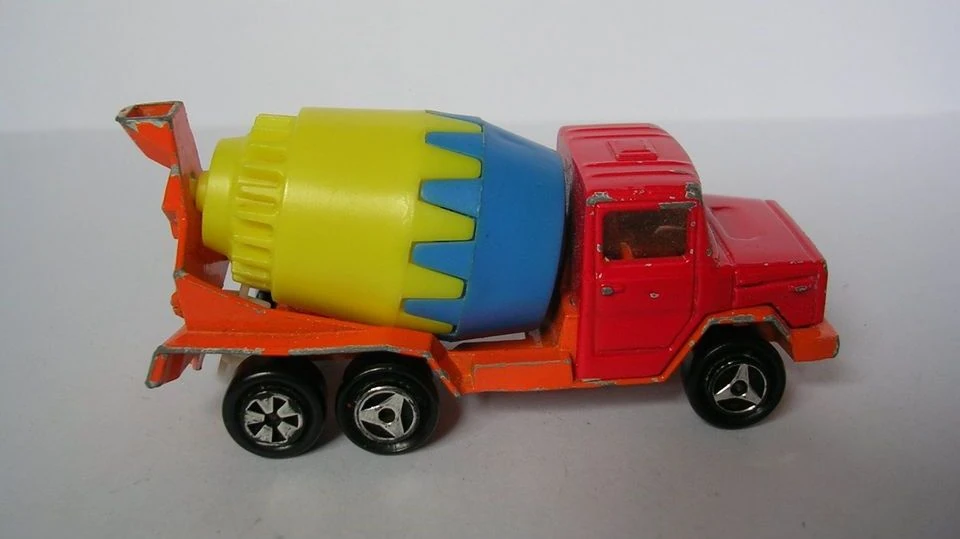 Majorette 3000 Bétonnière GMC Brigadier - Réf 3031 - Blister Abîmé, Miniature Neuve - France