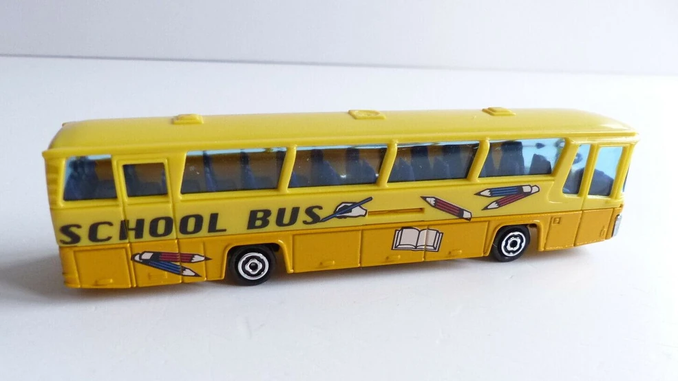 Majorette-01. Bus Coca-Cola échelle 1/87 - Collection