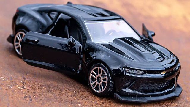 Majorette camaro 2025