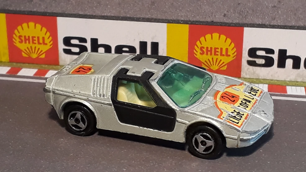 RARE MAJORETTE 230 Renault 4L Fourgonettte Pompier Metal Neuf Scelle
