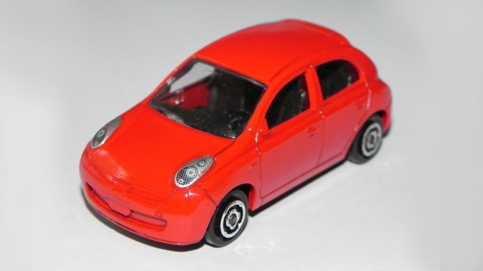 Hot wheels nissan micra clearance