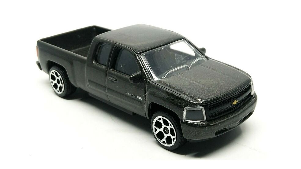 Majorette chevrolet silverado clearance