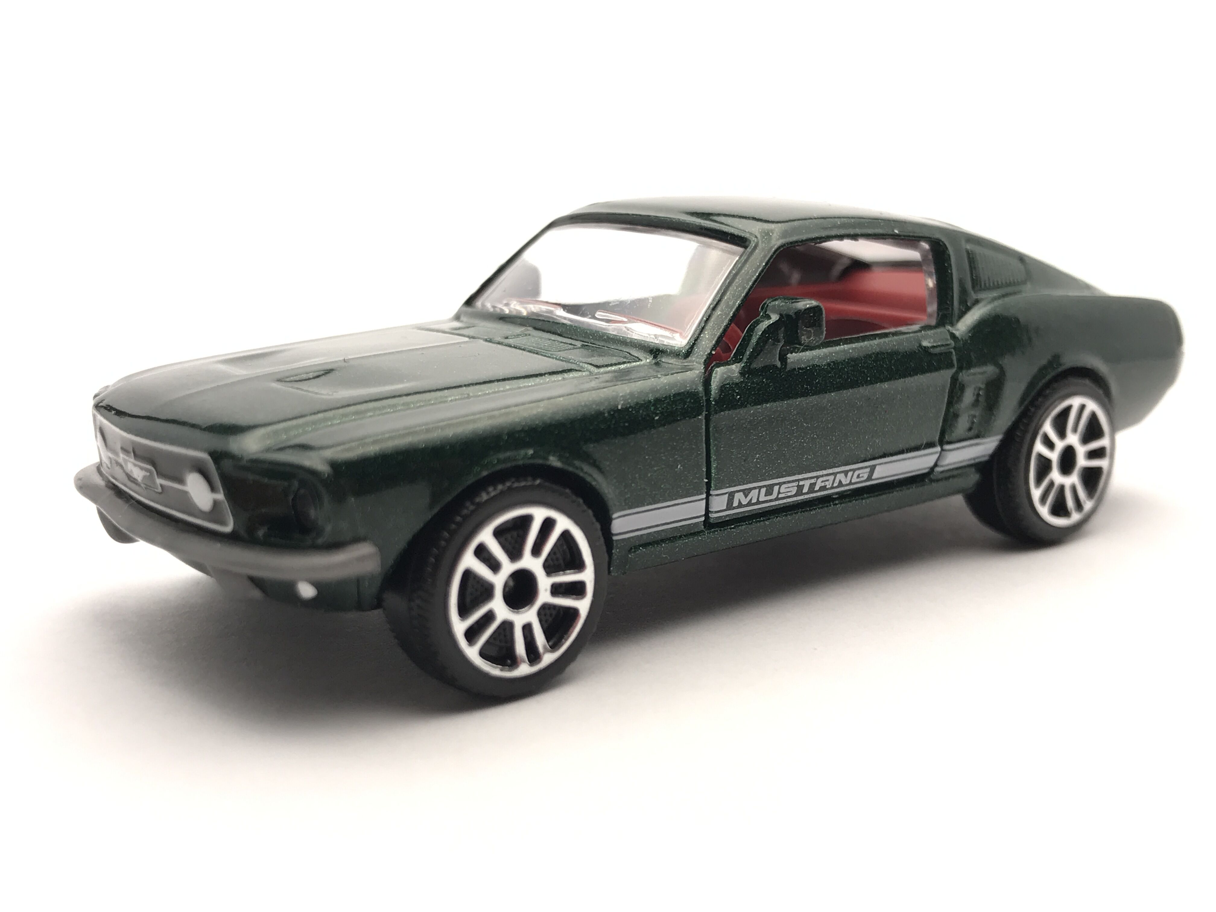 Majorette mustang 2025