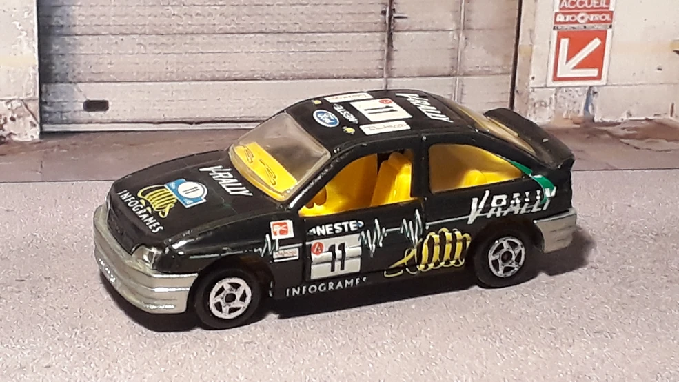 Voiture Miniature Ford Escort Rallye N°5 - Majorette - Échelle 1:55 - Occasion