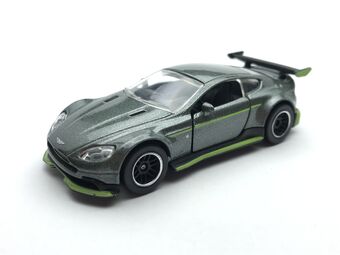 majorette aston martin vantage gt8