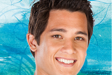 Mako Mermaids: Truce, S1 E16 Cam and Nixie get into an argument. While arguing, Cam's new phone, which has a video of Zac swimming gets in David's hands. Nixie, Sirena, Lyla