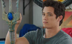 Mako Mermaids - Season 2 official screen capture with Allie