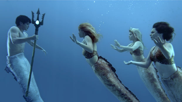 Mako Mermaids: Zac's Choice, S1, E23  The mermaids finally learn how to  use Moon Rings. Meanwhile, Zac finds the trident. When he and Lyla fight  over it, she is knocked unconscious.