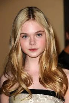 Elle Fanning Maleficent Hair