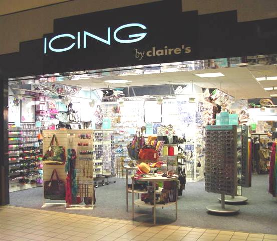 10 Things you only know if you used to shop at Claire's