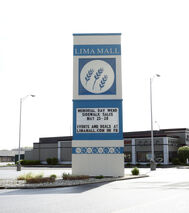 Lima Mall's Sign