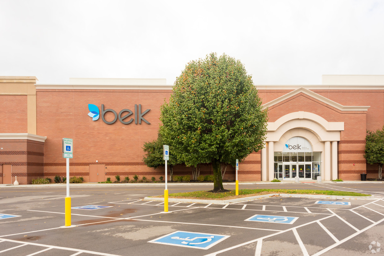 https://static.wikia.nocookie.net/malls/images/3/32/Belk-0.jpg/revision/latest?cb=20190326161548