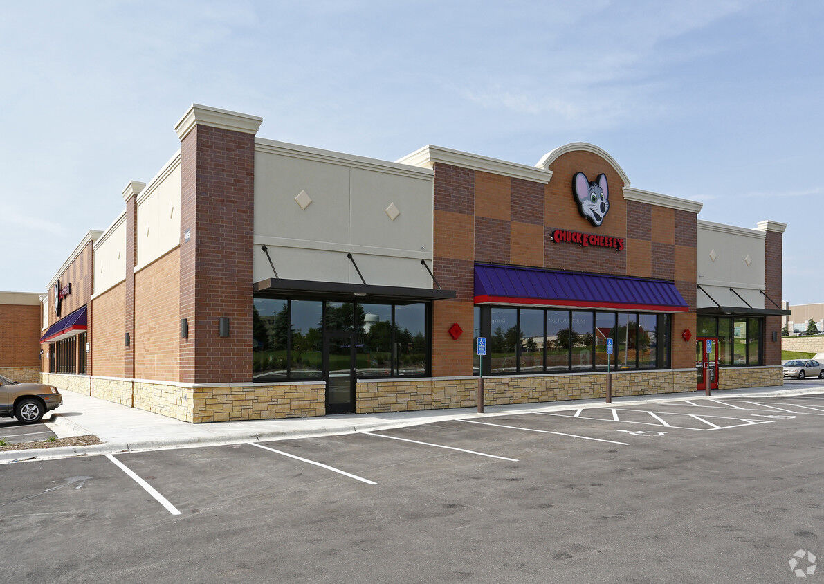 Chuck E Cheese Attleboro Ma Washington Street Malls And Retail Wiki Fandom