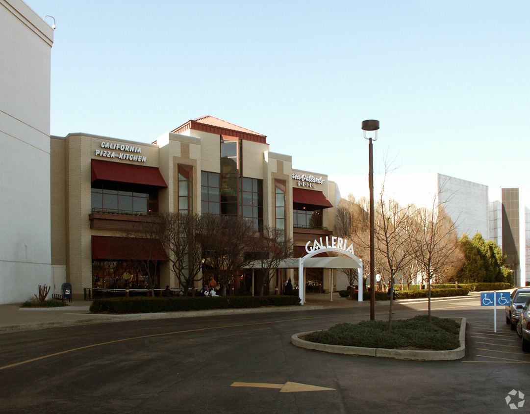 Saint Louis Galleria Mall Directory - Top Stores, Shops and Brands in St.  Louis, Missouri