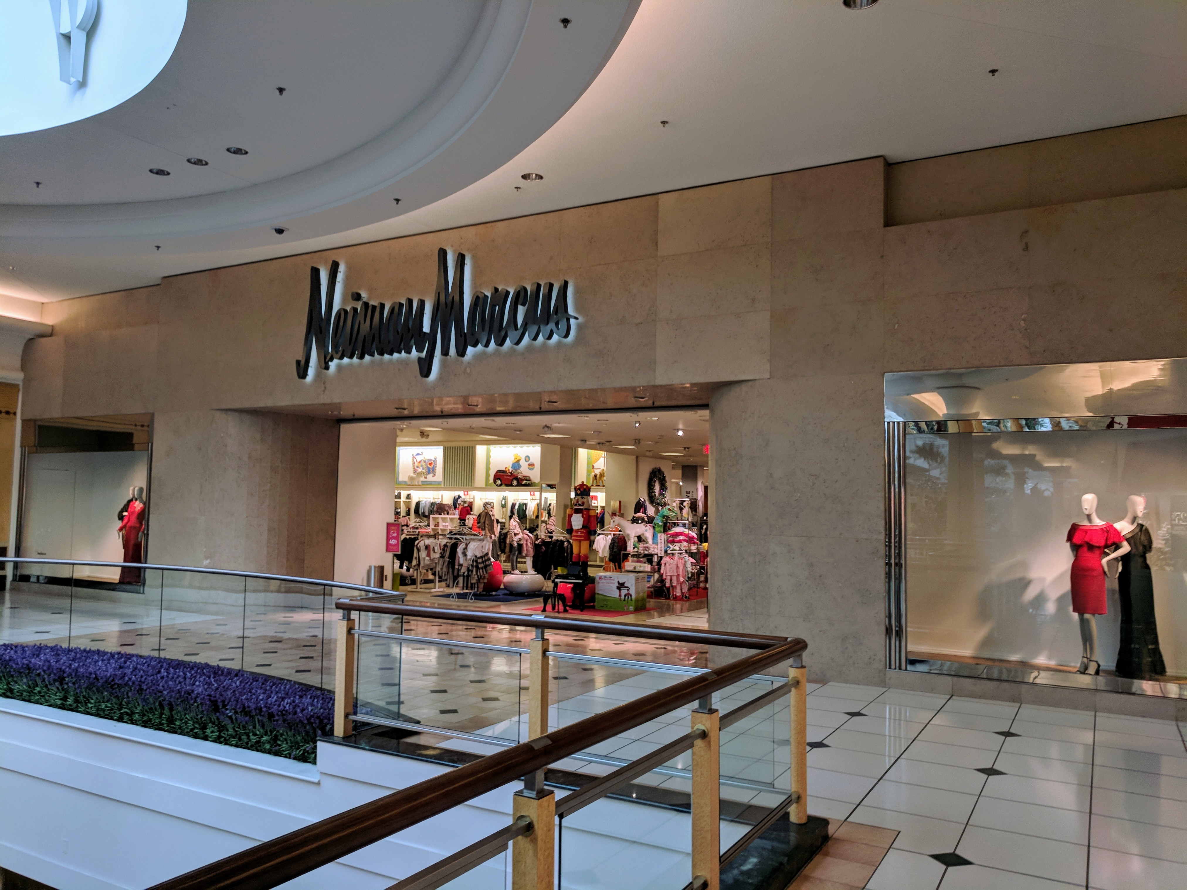 Trip to the Mall: Somerset Collection- (Troy, Michigan)