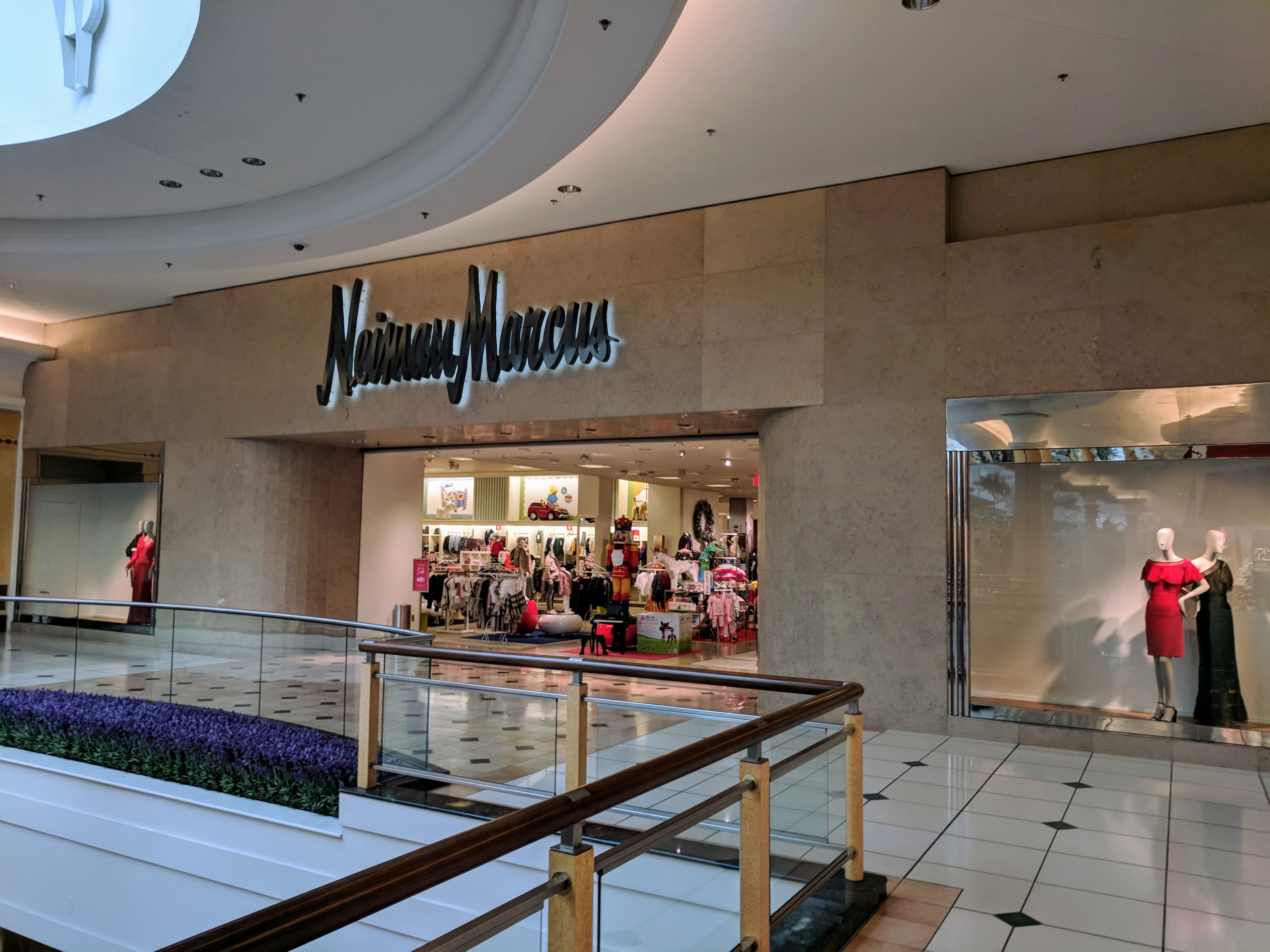 Metro Detroit Shopping: Somerset Mall