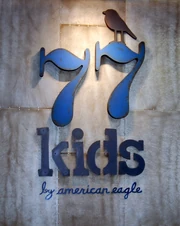 77kids store sign