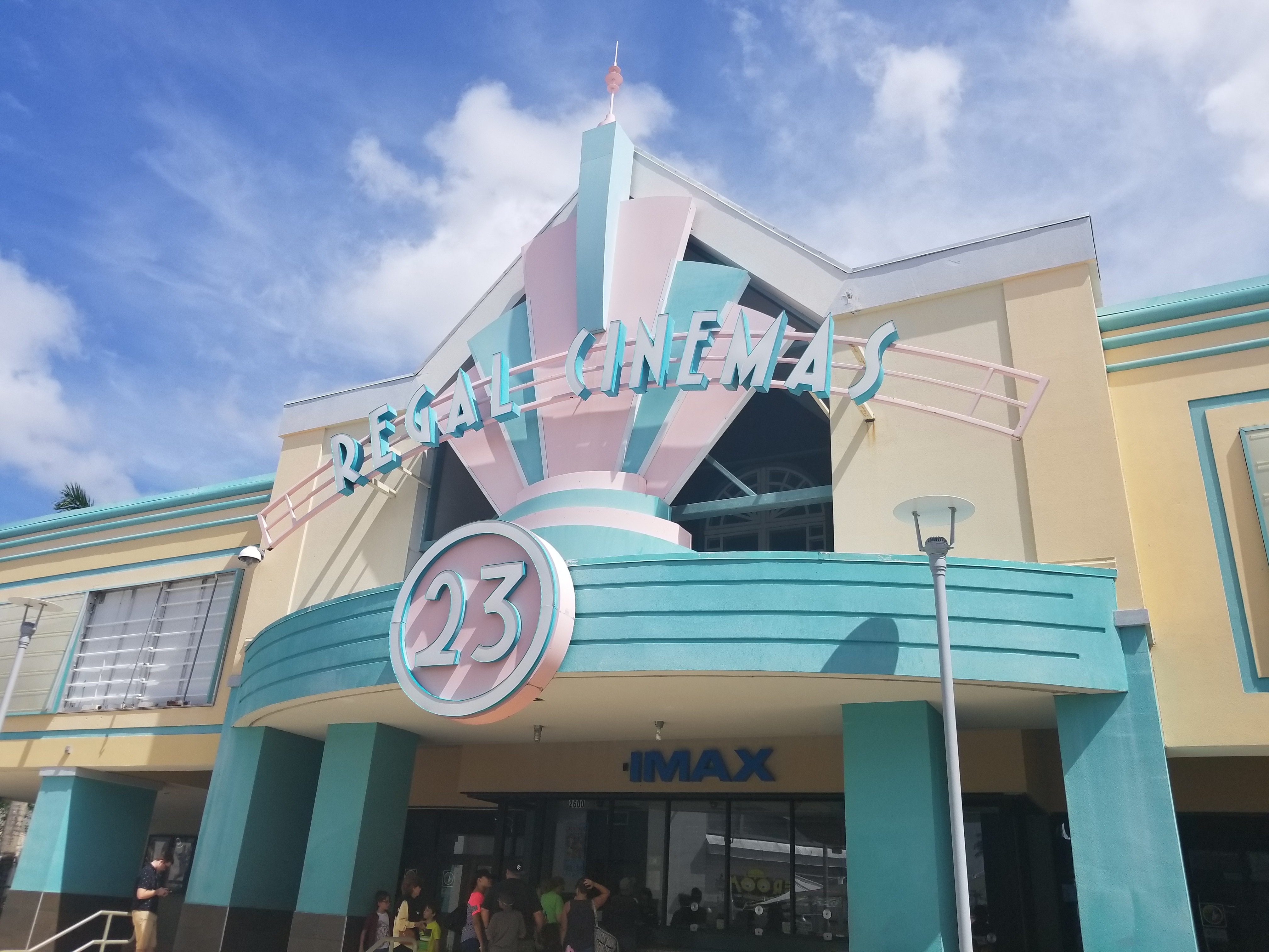 The Colonnade Outlets at Sawgrass Mills Welcomes Three Luxury Brands -  Lifestyle Media