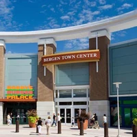 nike outlet bergen town center