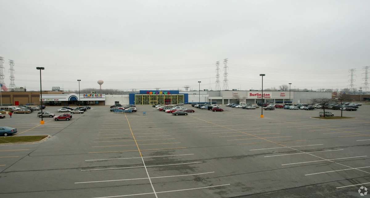 The Landings Of Lansing Malls and Retail Wiki Fandom