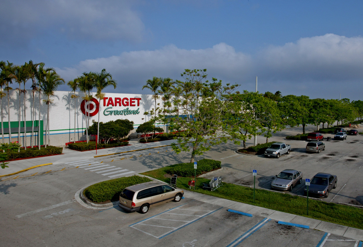 Sawgrass Mills Mall - One of the world's largest shopping centres