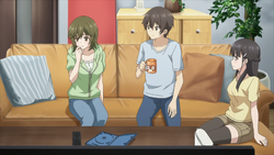 Isana Higashira wants to sleep on Mizuto's lap Ep10 - My Stepmom's