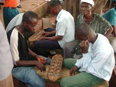 Playing oware in kumasi