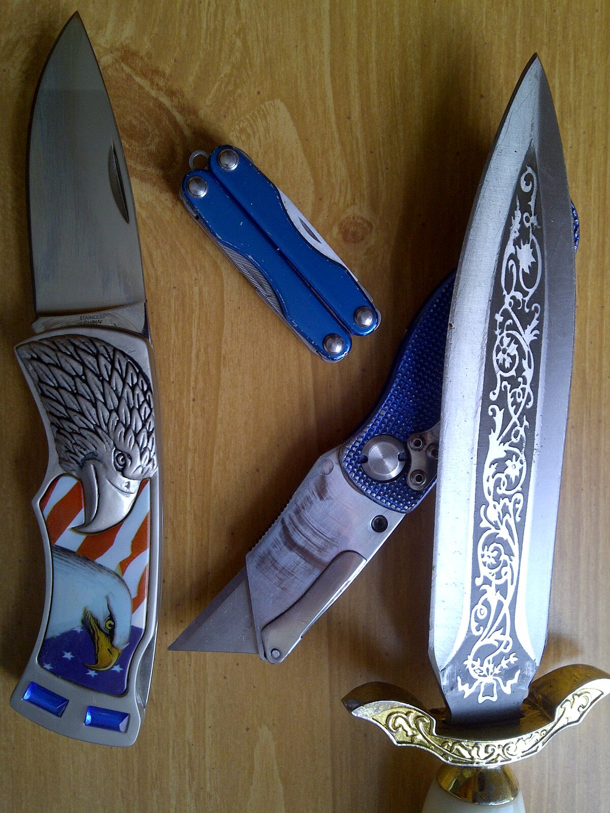 Knife | Manly Wiki | Fandom