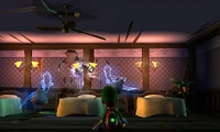 Hiders having a pillow fight before noticing Luigi.