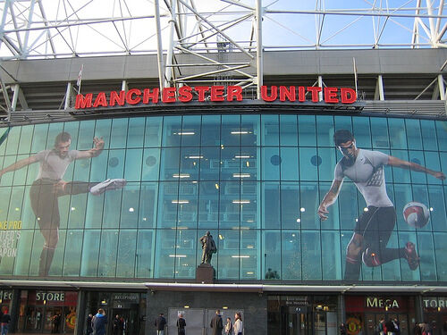 Rooney and Ronaldo at old trafford.jpg