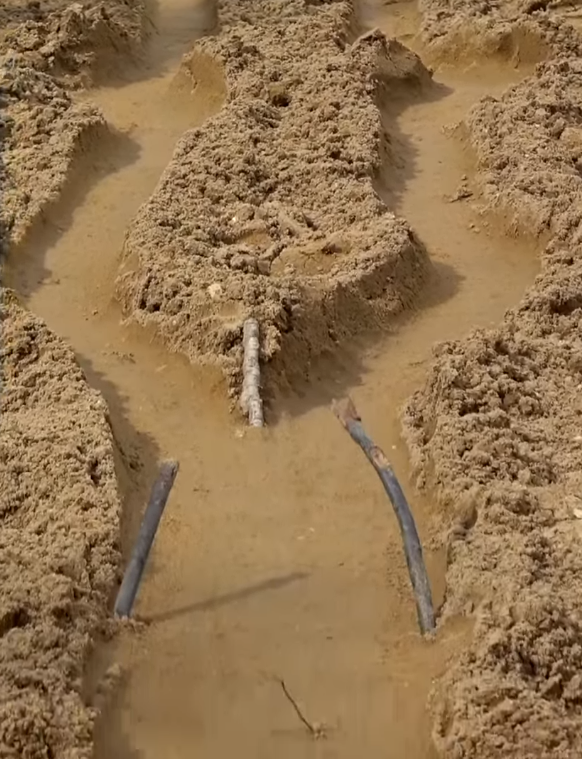 Sand clearance marble race