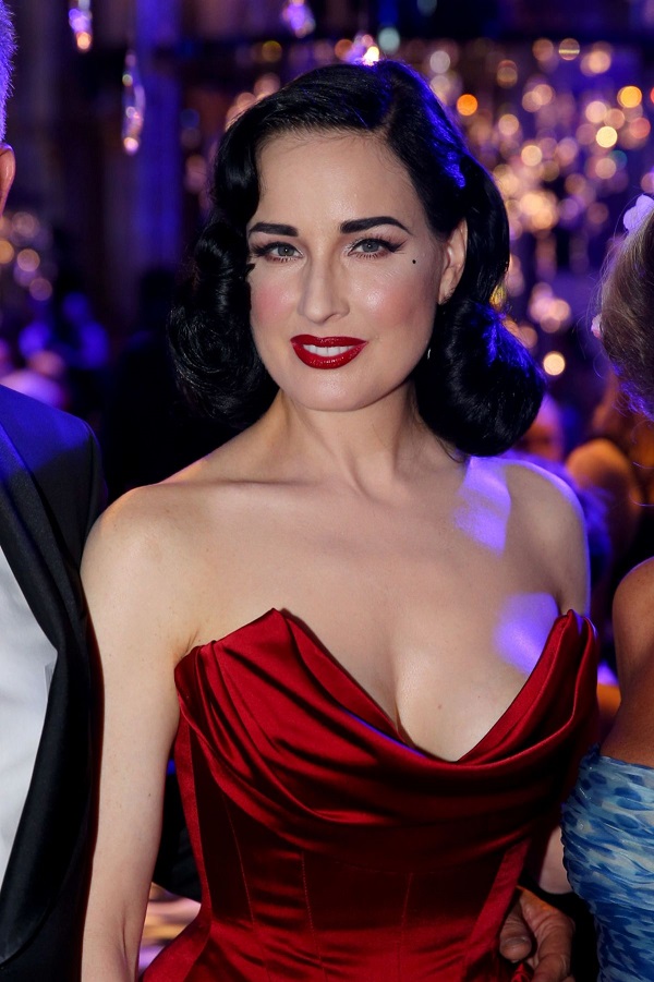 Dita von store teese clothes