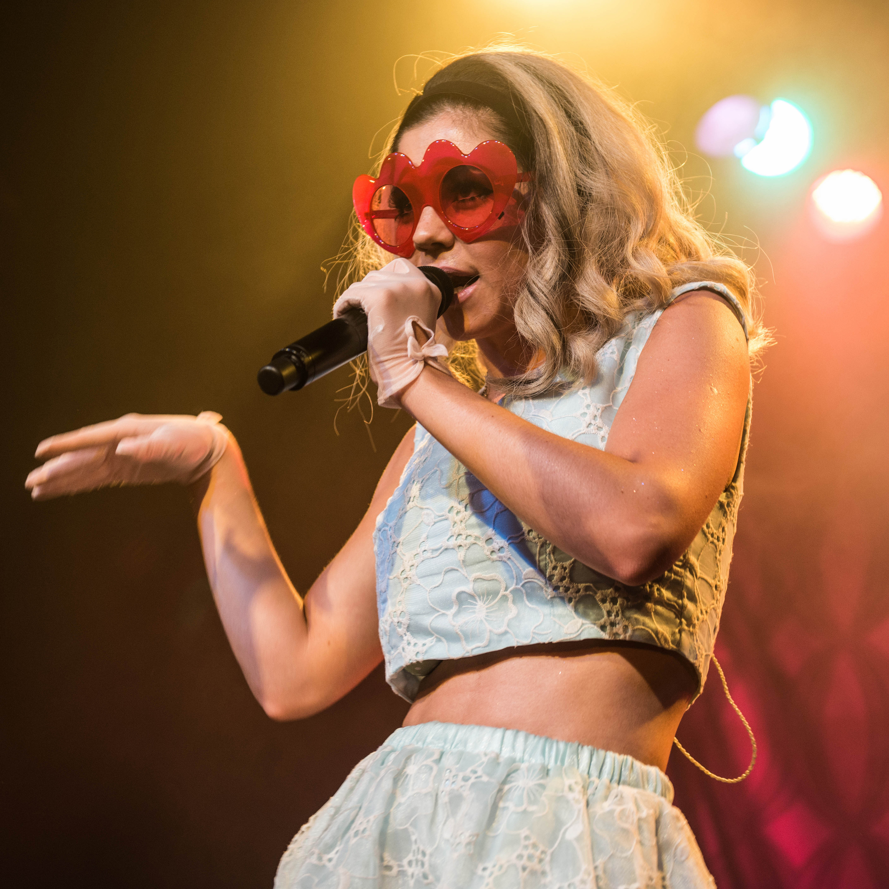 marina and the diamonds биография