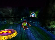 DK64 Screenshot Aqua Alptraum Chunky Kong Bananen 3.png (78 KB) Donkey Kong 64