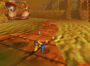 DK64 Screenshot Azteken Arena Tiny Kong Bananen 8.png (89 KB) Donkey Kong 64