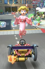 MKT Screenshot Peach Kimono Sprungturbo 1