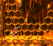 DKC2 Screenshot Wespenfalle 3.png (34 KB) Die Kongs am Start