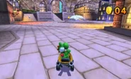 MK7 Screen 39.png (143 KB) Yoshi battling in Wuhu Town.