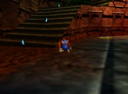DK64 Screenshot Azteken Arena Lanky Kong Bananen 6.png (65 KB) Donkey Kong 64