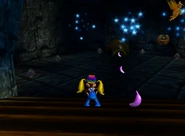 DK64 Screenshot Azteken Arena Tiny Kong Bananen 6.png (62 KB) Donkey Kong 64