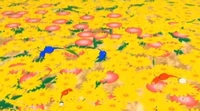 Pikmin flying outside of yellow flowers in Mario Golf: Toadstool Tour