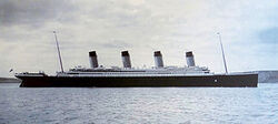 330px-Titanic-Cobh-Harbour-1912
