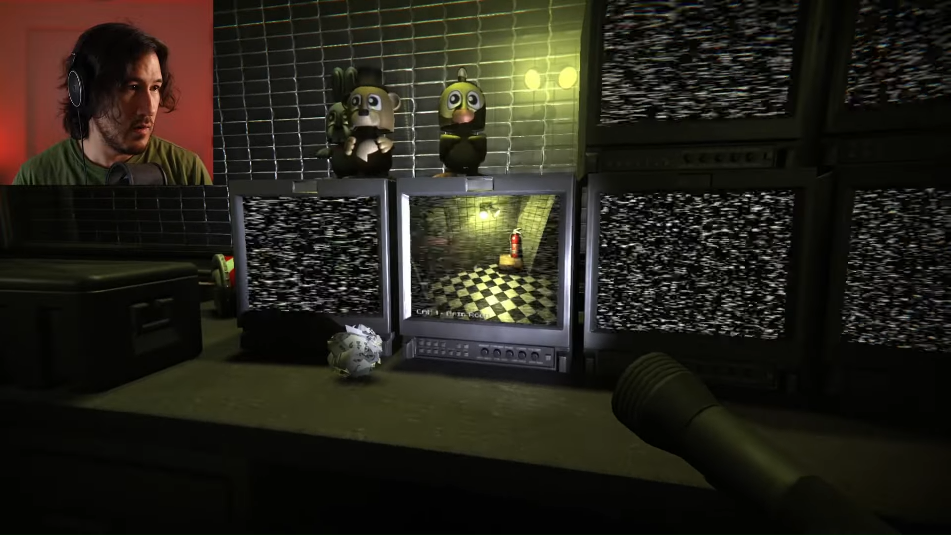 Five Nights At Freddy's: What Is 'The Glitched Attraction' Fan Game?