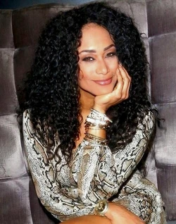 Tami Roman