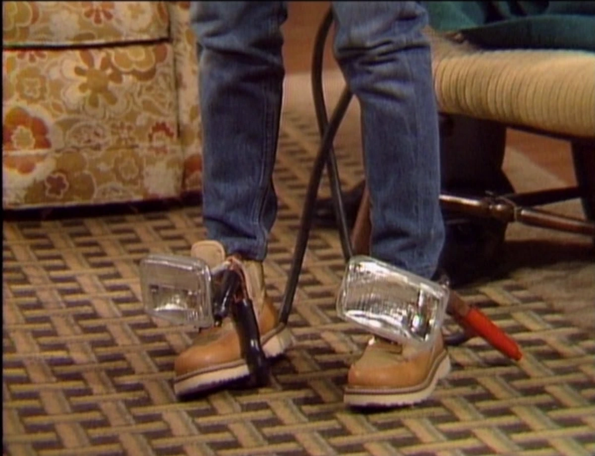 Bundy Shoe Lights Married with Children Wiki Fandom