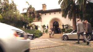 Ian Quinn's mansion.png