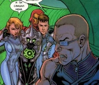 Мистер Фантастик и Невидимая Леди в компании Мара Вела, Железного Человека и Соколиного глаза на корабле Крии.