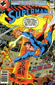 Superman: Ghosts of Krypton Page Punchers - Superman Figure