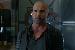 Mick Rory Arrowverse Earth-74